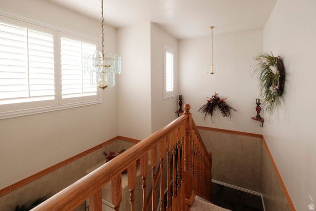 6402 S RAYMOND DR, South Weber, UT 84405