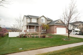 6402 S RAYMOND DR, South Weber, UT 84405