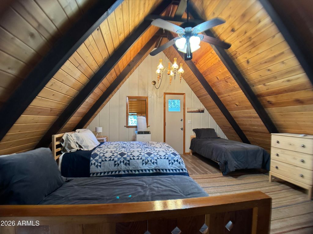 Image 20 of property listing at 5265 N SQUIRREL Run, Pine, AZ 85544