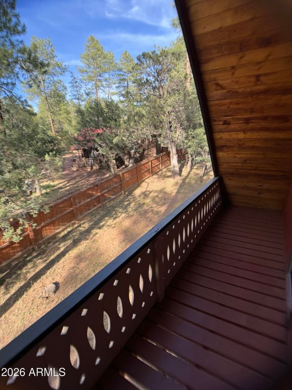 Image 22 of property listing at 5265 N SQUIRREL Run, Pine, AZ 85544
