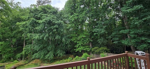 3050 Country Farms Drive, Snellville, GA 30039