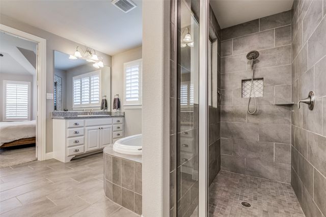 4011 Hollywood Park Court, Celina, TX 75009