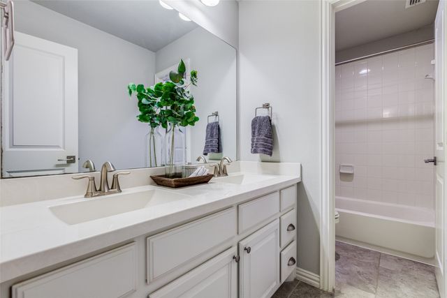 4011 Hollywood Park Court, Celina, TX 75009