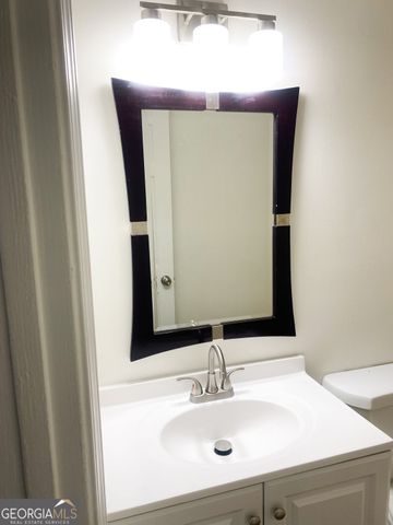 7010 Oakhill Circle, Austell, GA 30168