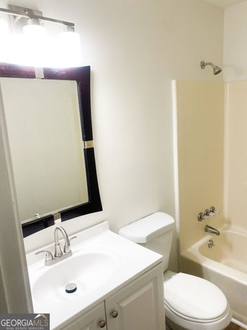 7010 Oakhill Circle, Austell, GA 30168