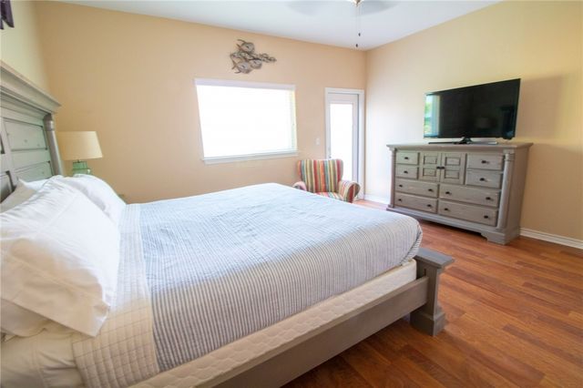 14878 Granada Dr 504, Corpus Christi, TX 78418