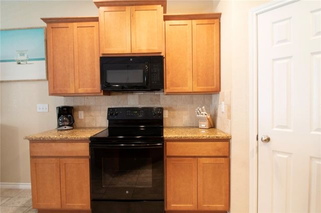 14878 Granada Dr 504, Corpus Christi, TX 78418