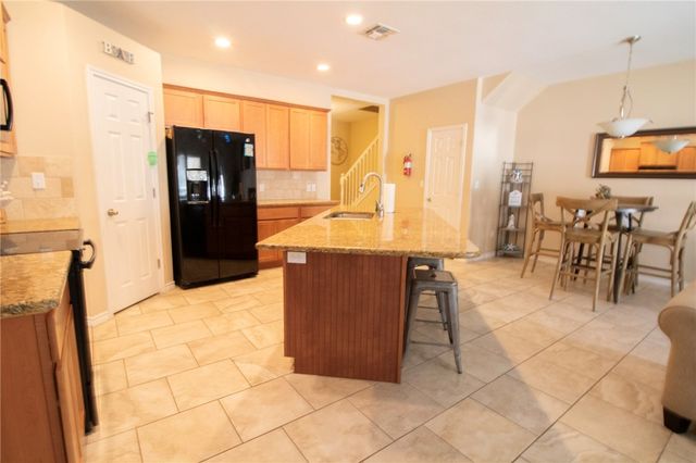 14878 Granada Dr 504, Corpus Christi, TX 78418