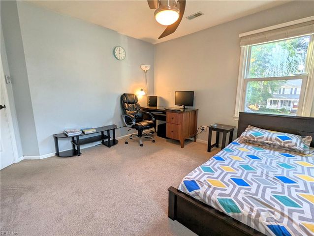 100 Blacksmith ARCH, Yorktown, VA 23693