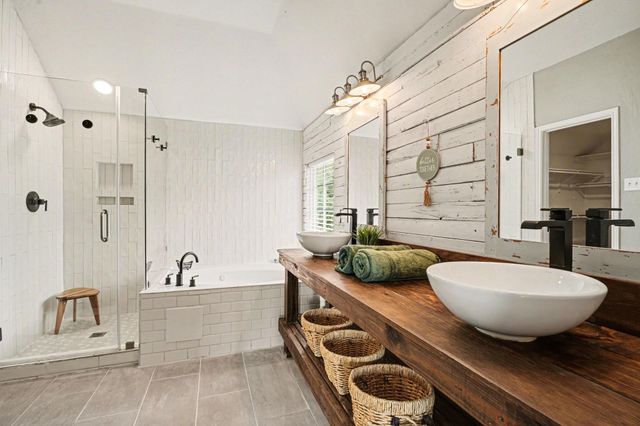 1513 Mija Lane, Seabrook, TX 77586