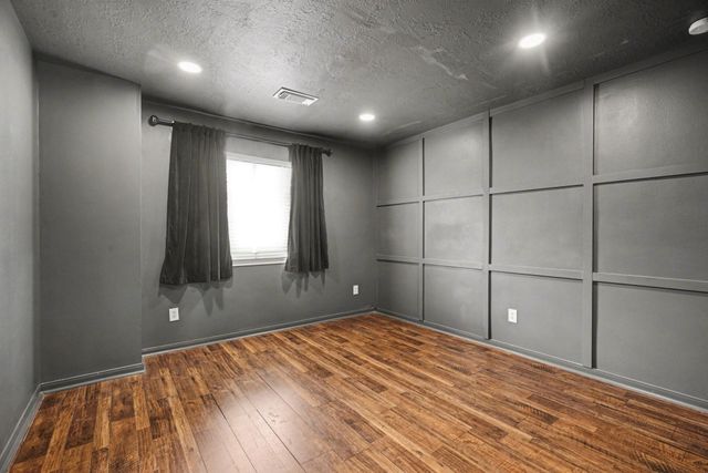 1513 Mija Lane, Seabrook, TX 77586