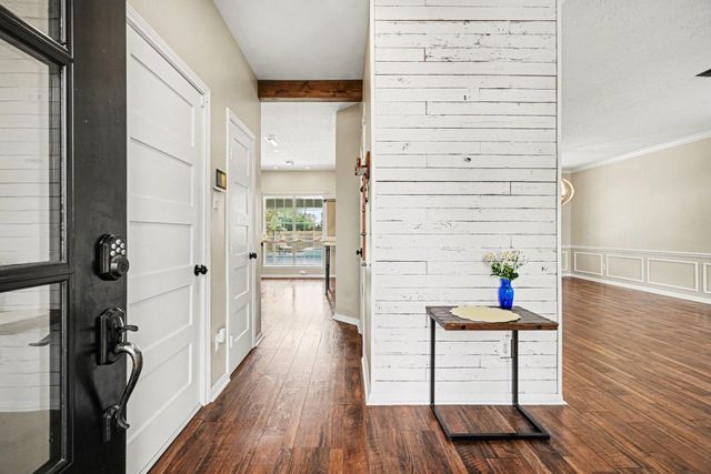 1513 Mija Lane, Seabrook, TX 77586