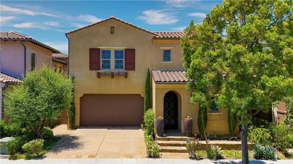 Image 1 of property listing at 122 Catalonia, Irvine, CA 92618