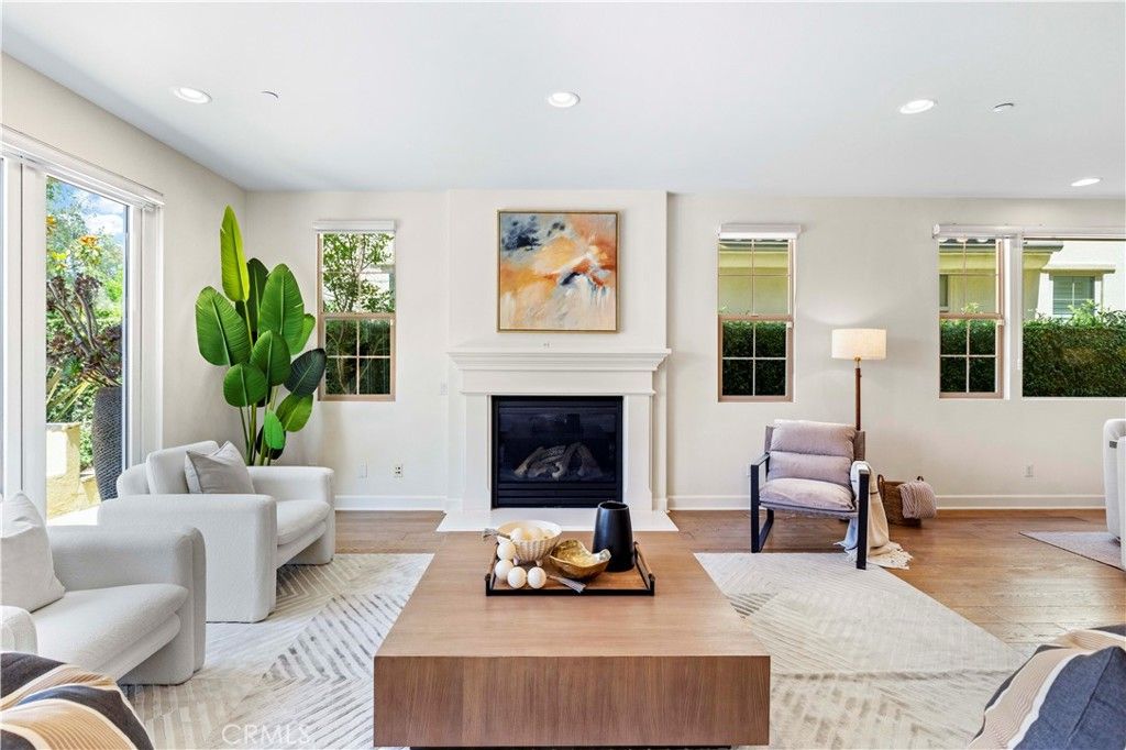 Image 10 of property listing at 122 Catalonia, Irvine, CA 92618
