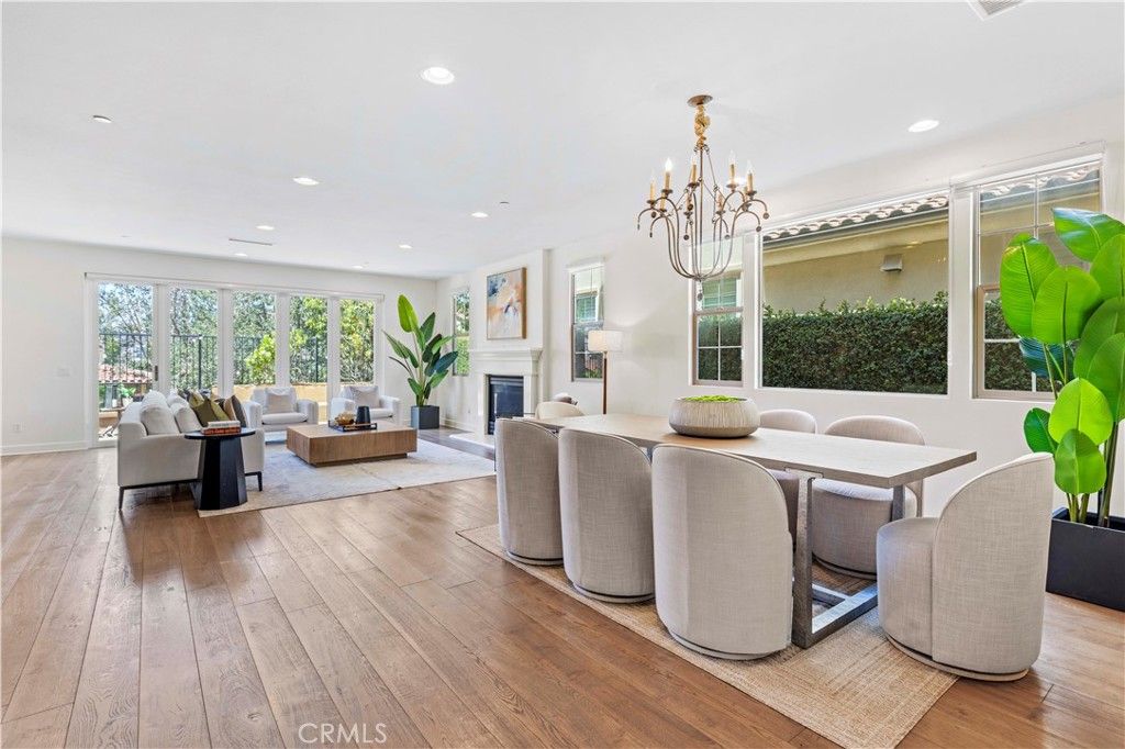 Image 11 of property listing at 122 Catalonia, Irvine, CA 92618