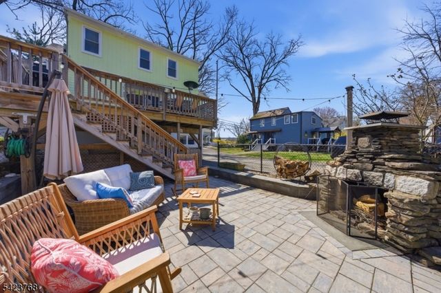 63 FRANKLIN ROAD, Denville Twp., NJ 07834