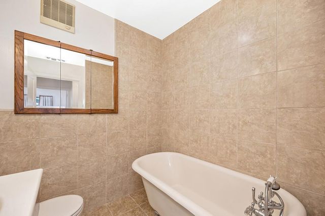 2633 Granite Way, Sacramento, CA 95821