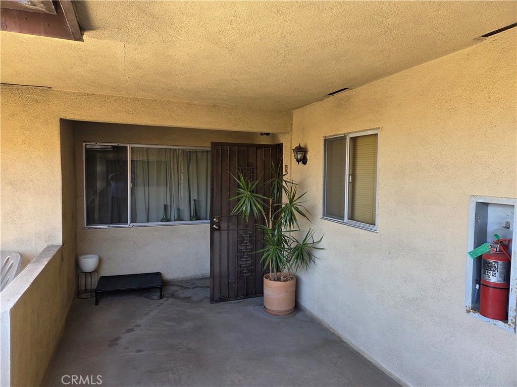 540 Evergreen Street 18, Inglewood, CA 90302 — photo 3