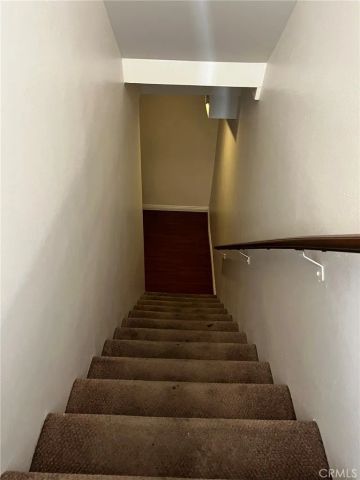 19451 Sherman Way 501, Reseda, CA 91335