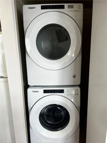 19451 Sherman Way 501, Reseda, CA 91335