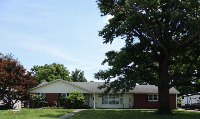 145 Seminole Trail, Frankfort, KY 40601
