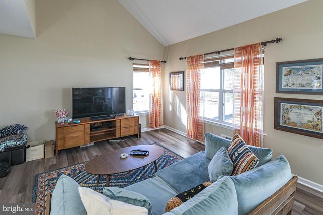 27 RICHARDS RD, Lawrence Township, NJ 08648