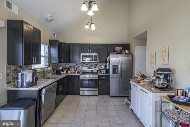 27 RICHARDS RD, Lawrence Township, NJ 08648