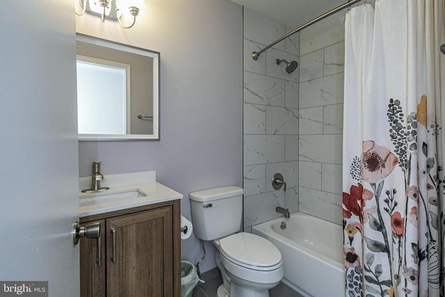 27 RICHARDS RD, Lawrence Township, NJ 08648