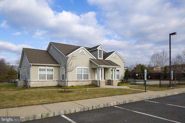 27 RICHARDS RD, Lawrence Township, NJ 08648