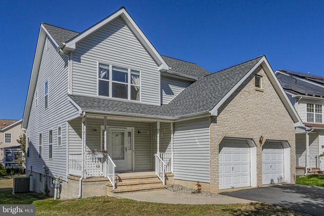 27 RICHARDS RD, Lawrence Township, NJ 08648