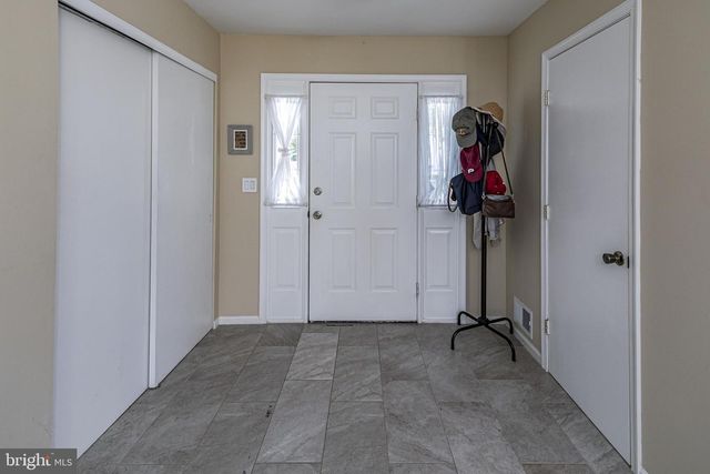 27 RICHARDS RD, Lawrence Township, NJ 08648