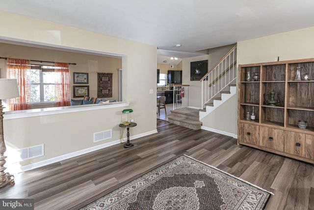 27 RICHARDS RD, Lawrence Township, NJ 08648