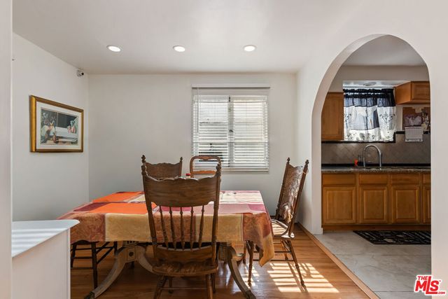 4115 Edgehill Drive, Los Angeles, CA 90008