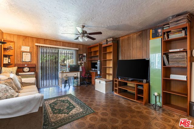 4115 Edgehill Drive, Los Angeles, CA 90008