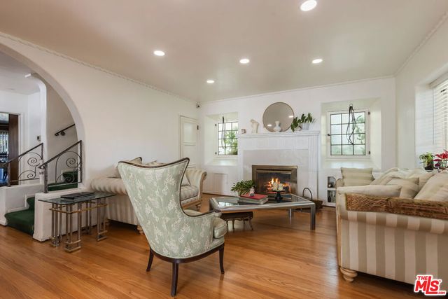 4115 Edgehill Drive, Los Angeles, CA 90008