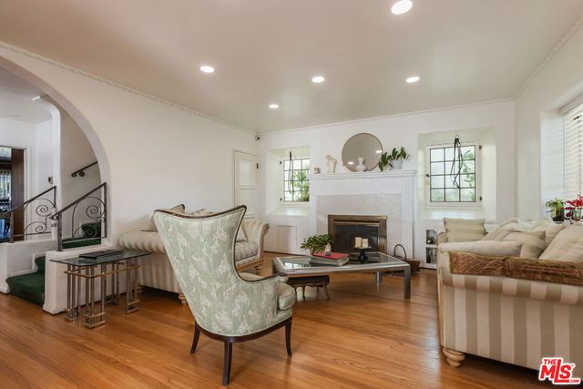 4115 Edgehill Drive, Los Angeles, CA 90008