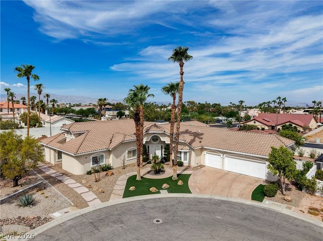 2000 Alexa Breanne Court, Las Vegas, NV 89117