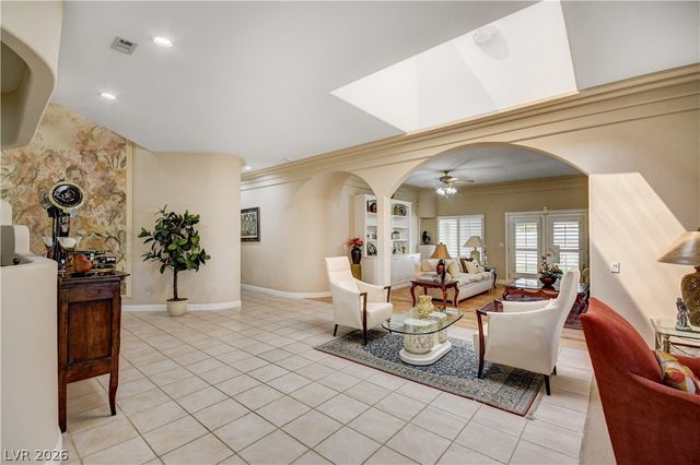 2000 Alexa Breanne Court, Las Vegas, NV 89117
