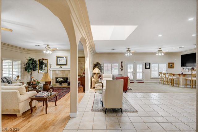 2000 Alexa Breanne Court, Las Vegas, NV 89117