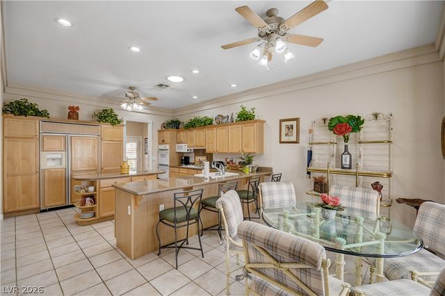 2000 Alexa Breanne Court, Las Vegas, NV 89117