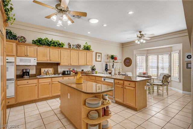 2000 Alexa Breanne Court, Las Vegas, NV 89117