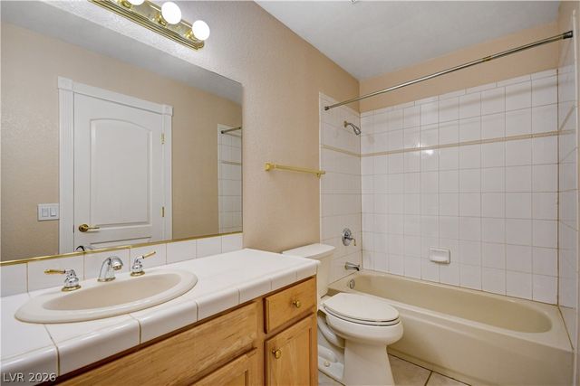 2000 Alexa Breanne Court, Las Vegas, NV 89117