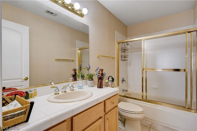 2000 Alexa Breanne Court, Las Vegas, NV 89117
