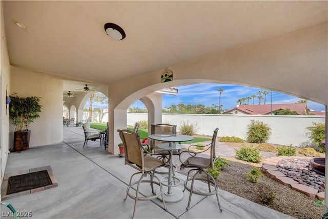 2000 Alexa Breanne Court, Las Vegas, NV 89117