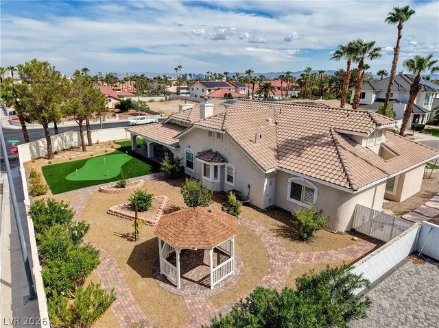2000 Alexa Breanne Court, Las Vegas, NV 89117