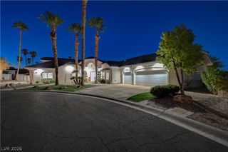 2000 Alexa Breanne Court, Las Vegas, NV 89117