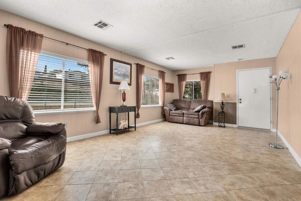 1751 W Citracado Parkway 327, Escondido, CA 92029 — photo 3
