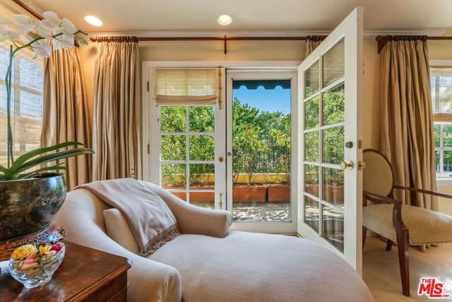 607 N Linden Drive, Beverly Hills, CA 90210