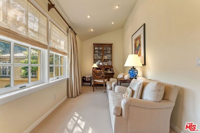 607 N Linden Drive, Beverly Hills, CA 90210