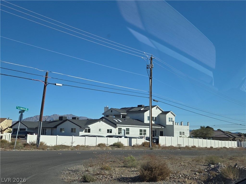 5724 North Grand Canyon Drive, Las Vegas, NV 89149 — exterior